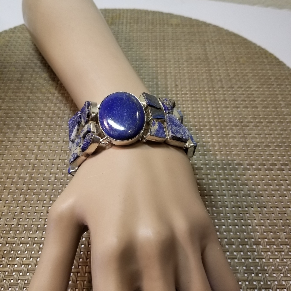 KYANITE BRACELET NWOT